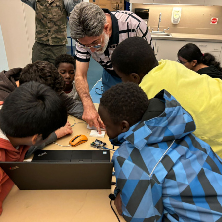 iHelp International Robotics Program
